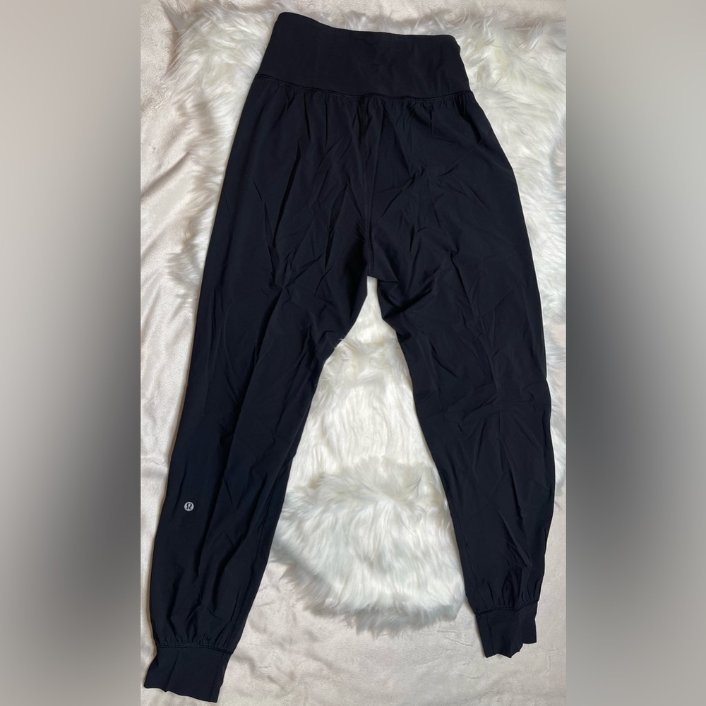 Lululemon Joggers (Likely Sun Setter Joggers), Womens 2, Black